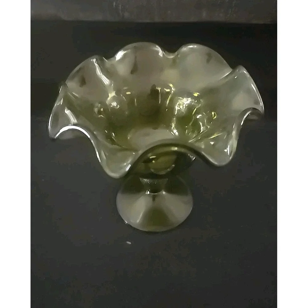 Vintage Green Glass Ruffled Edge Footed Candy Dish Bowl Compote Decor 5.25